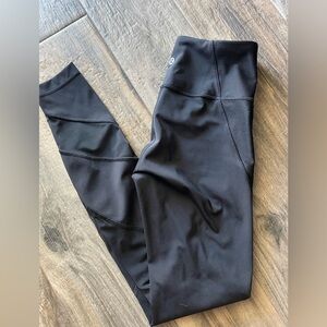 Lululemon leggings- Size 4